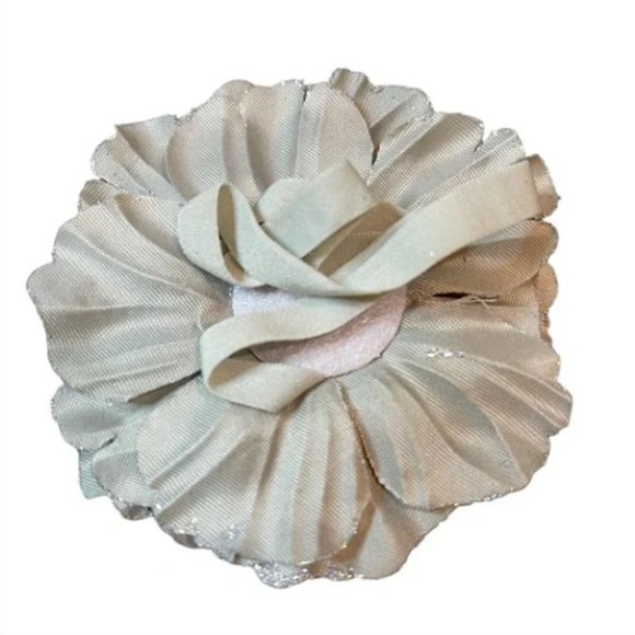 Tieks Flower Gray Box Topper with Faux Rhinestones in Center TT-1-481 - Picture 3 of 3